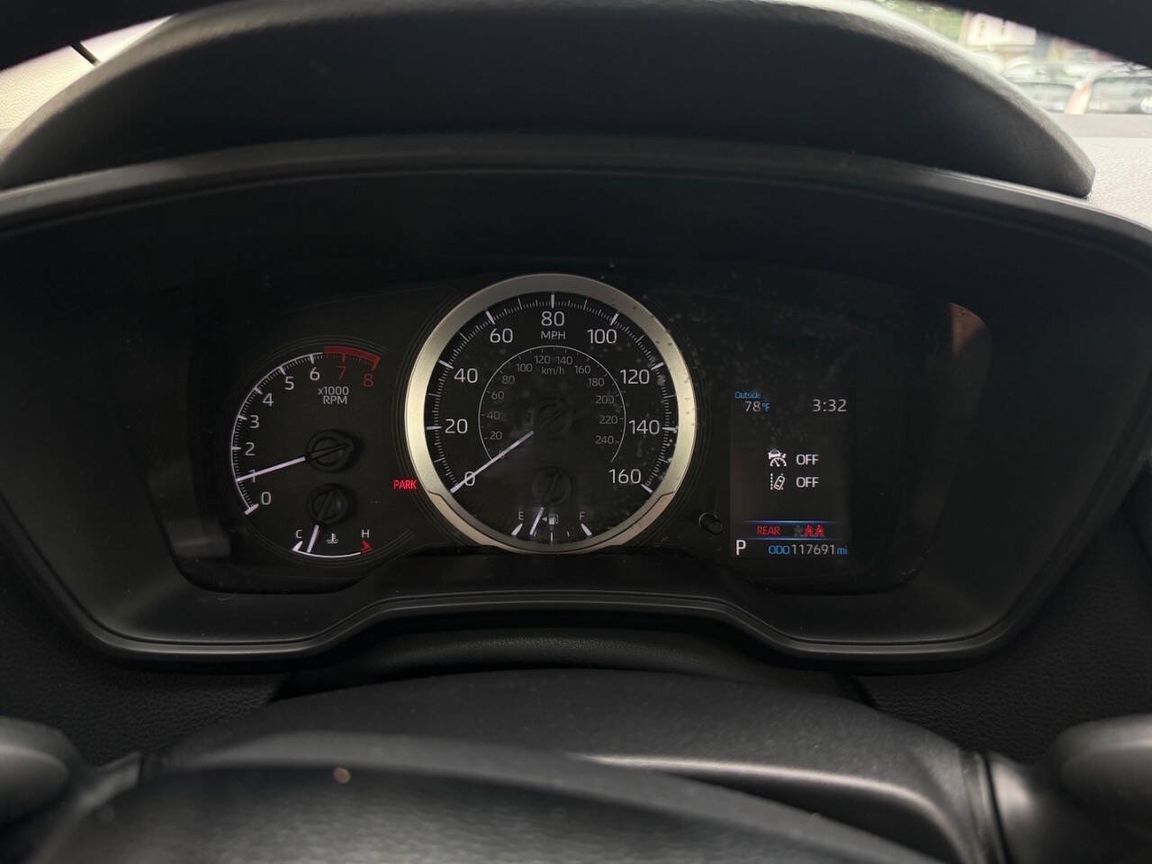 Used 2020 Toyota Corolla LE FWD image 22