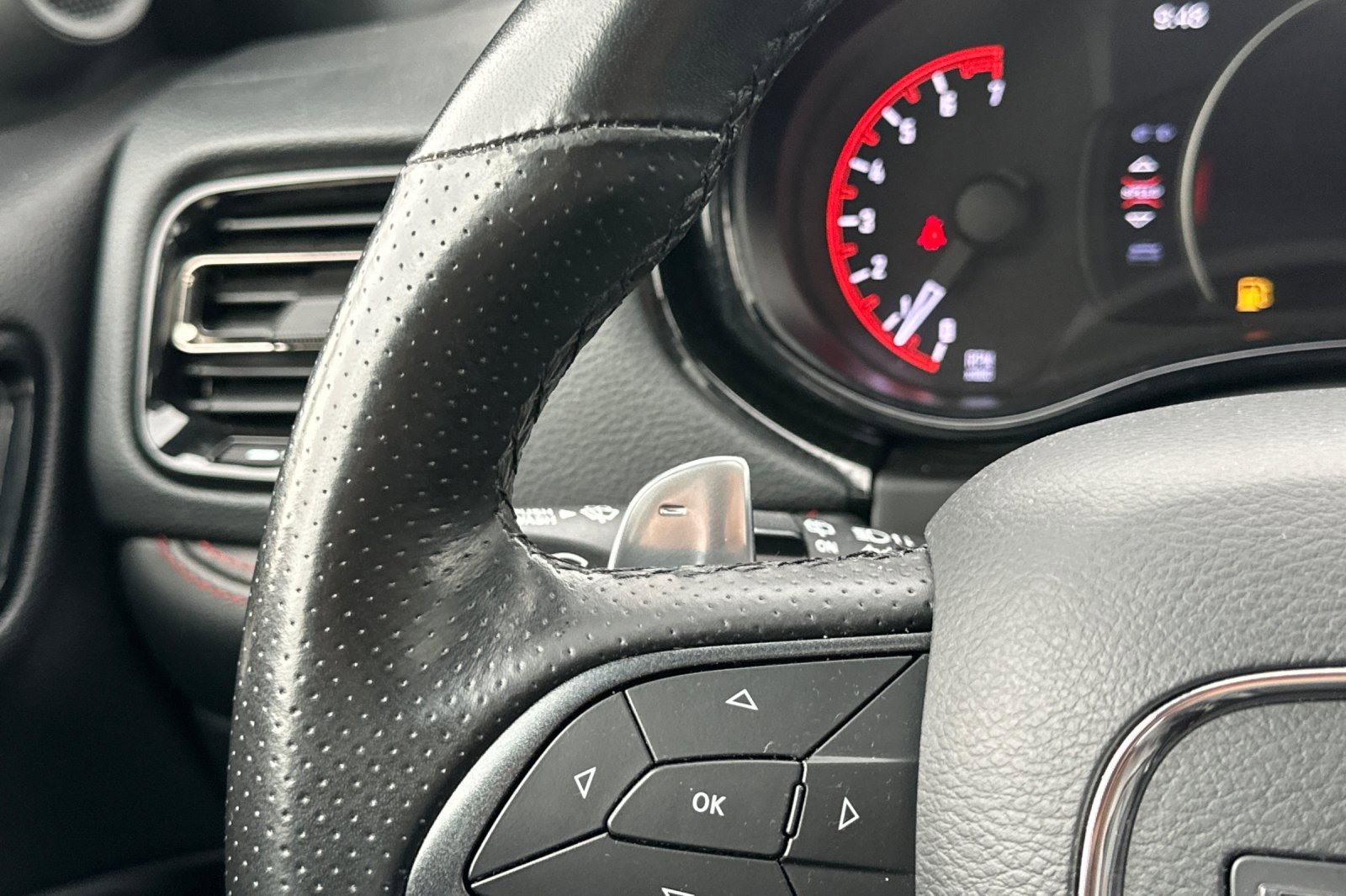 Used 2023 Dodge Durango GT image 37