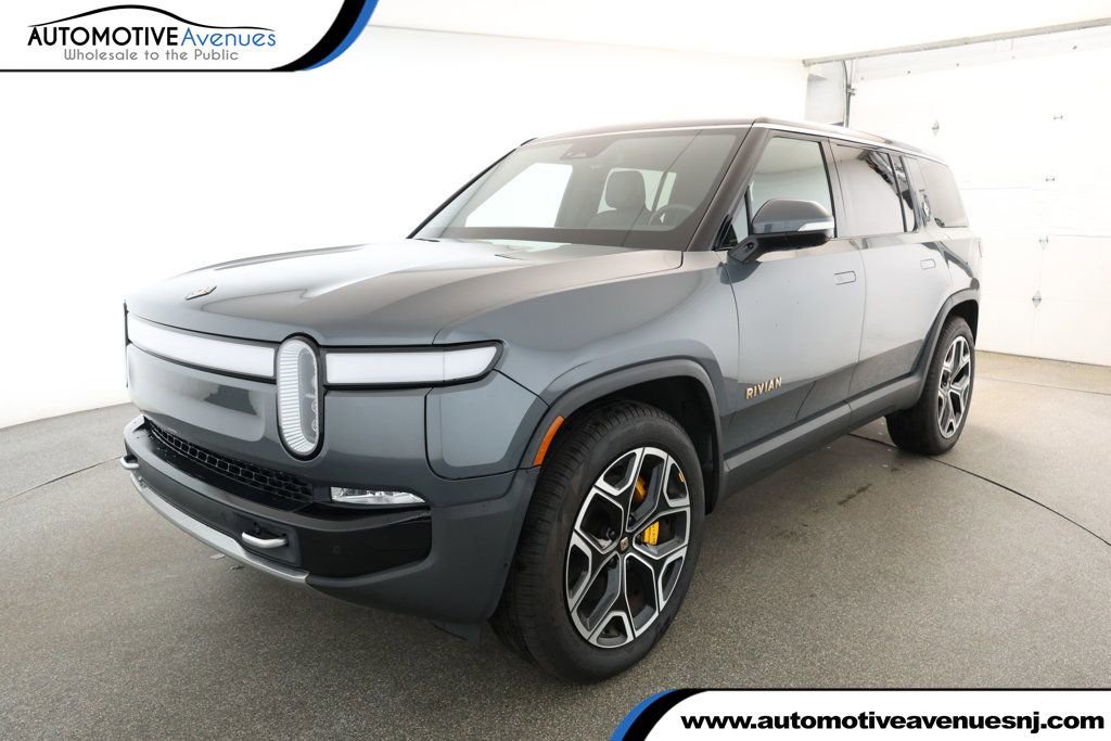 Used 2022 Rivian R1S Launch Edition