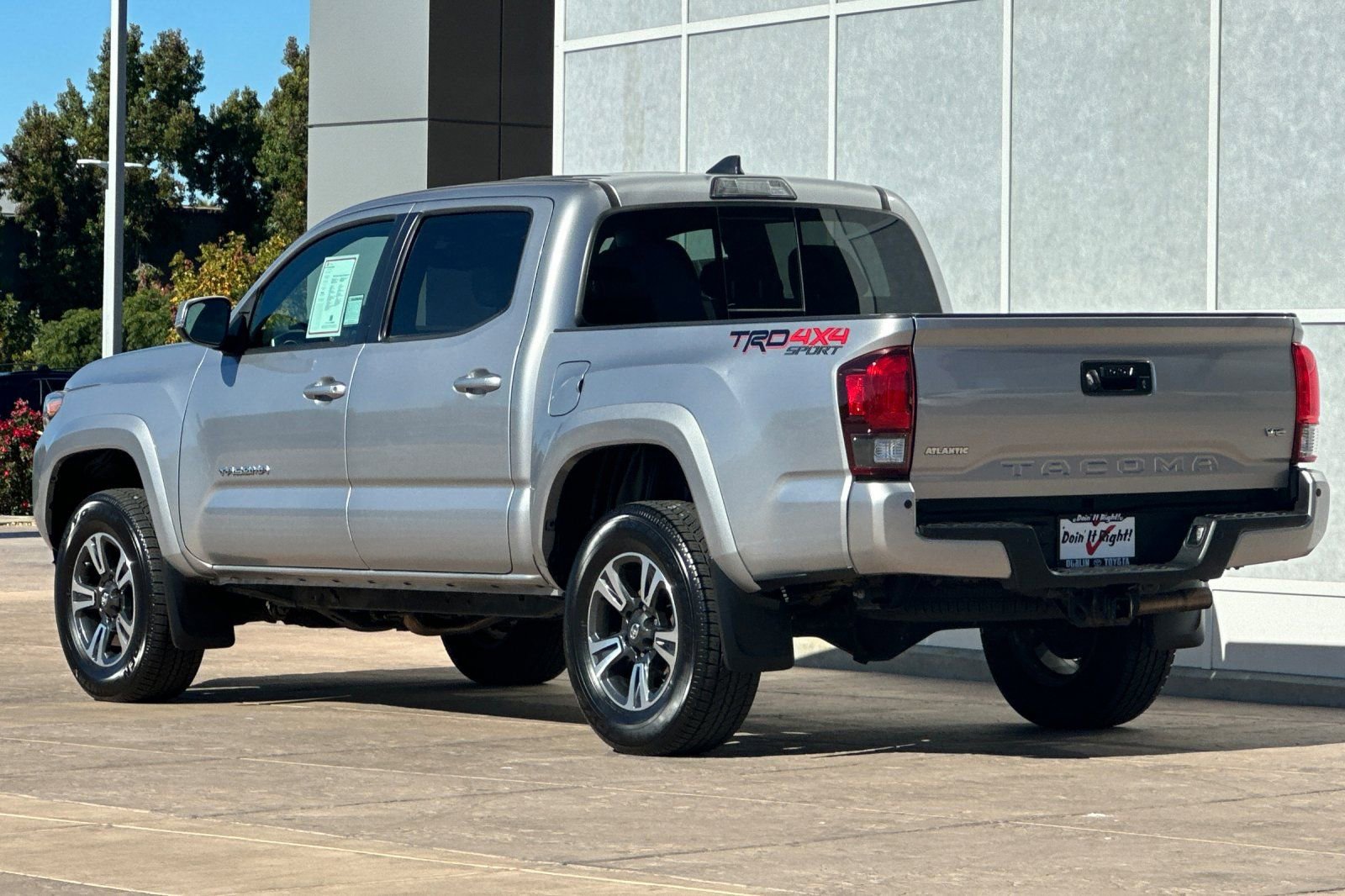 Certified 2018 Toyota Tacoma TRD Sport image 7