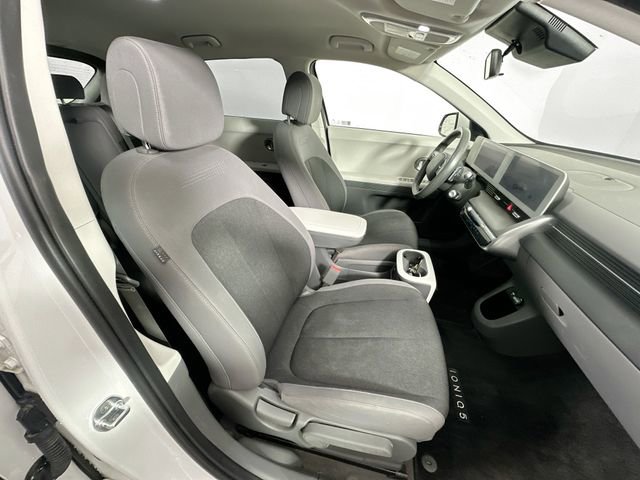Used 2022 Hyundai Ioniq 5 SE w/ Cargo Package image 27