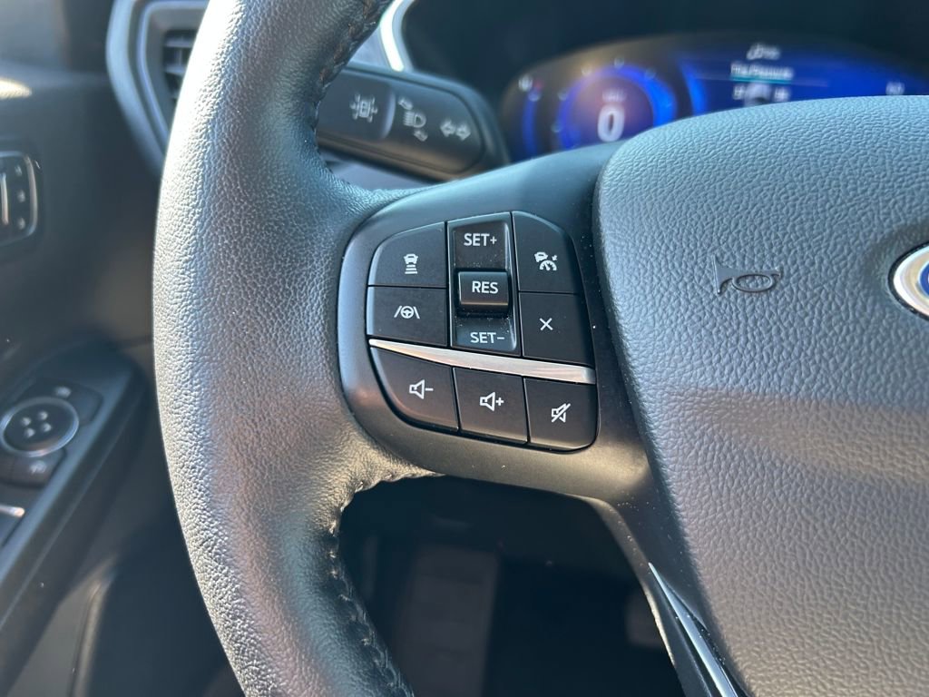 Used 2020 Ford Escape Titanium w/ Titanium Premium Package 2.0 image 19