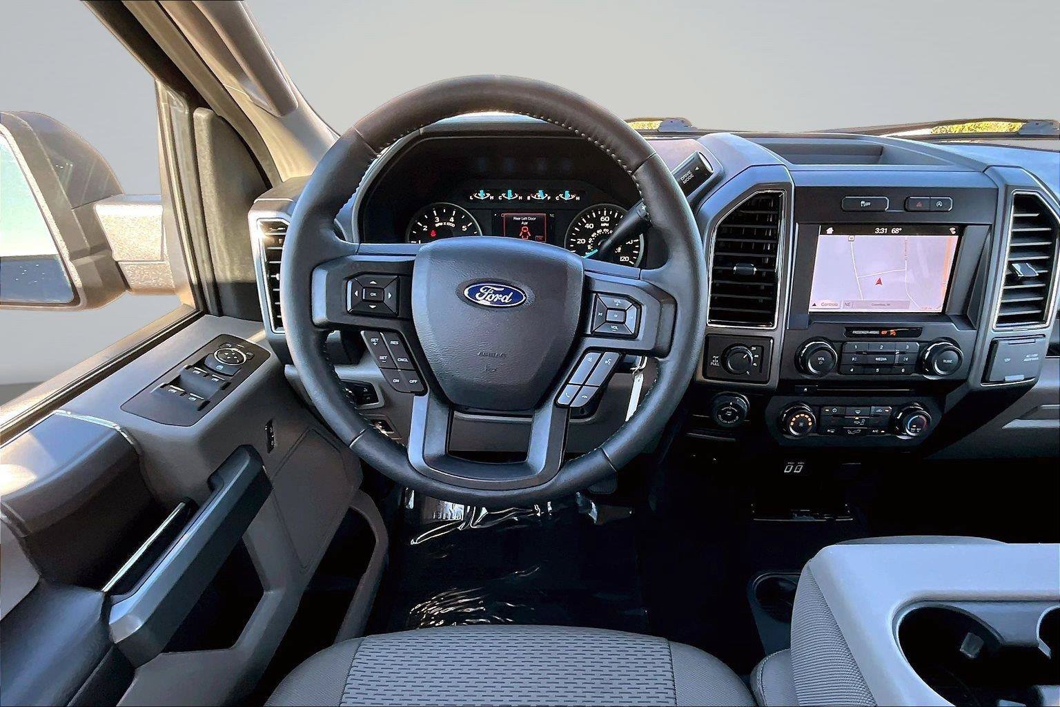 Used 2018 Ford F150 XLT w/ Equipment Group 302A Luxury AWD/4WD image 6