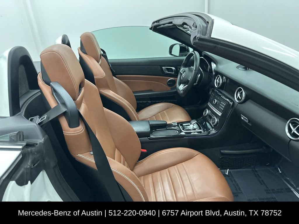 Certified 2020 Mercedes-Benz SLC 300 image 24