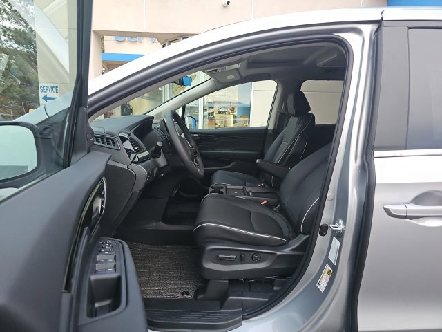 New 2026 Honda Odyssey Touring image 12
