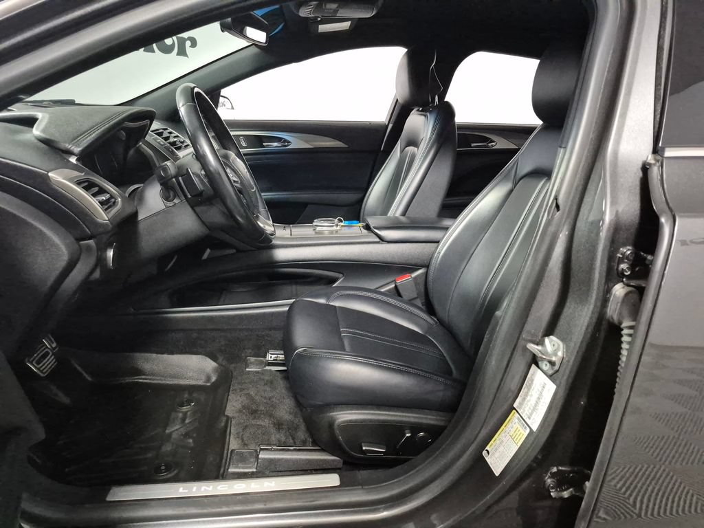 Used 2018 Lincoln MKZ Premiere w/ Magnetic Appearance Package FWD image 9