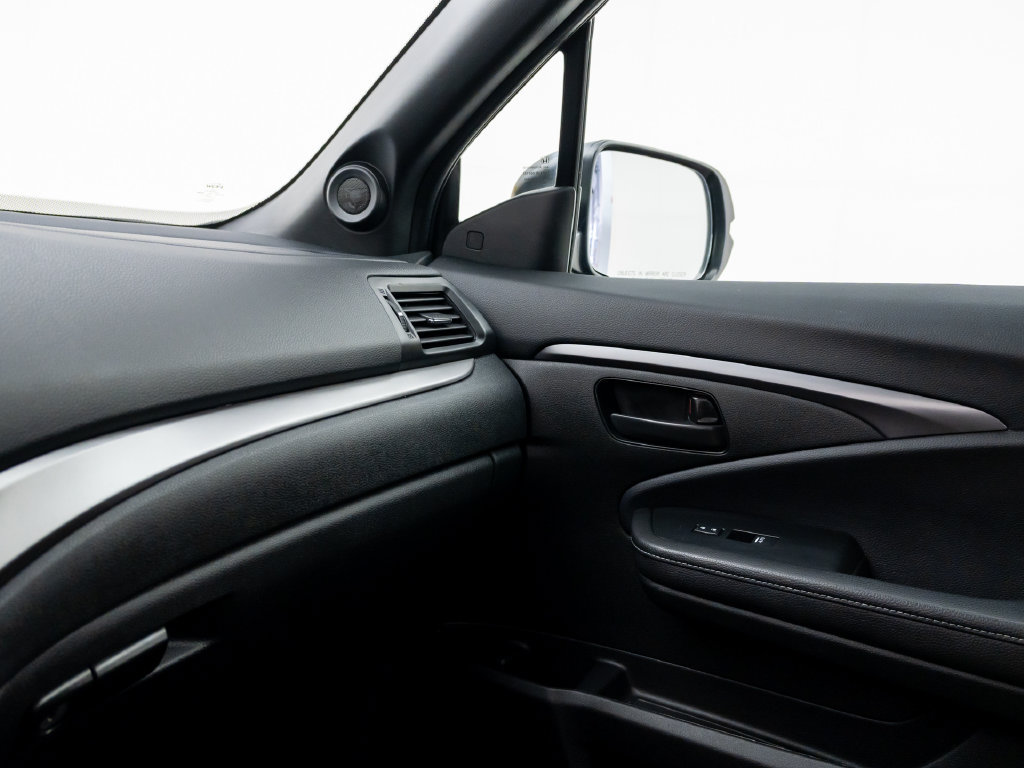 Used 2024 Honda Passport EX-L image 27