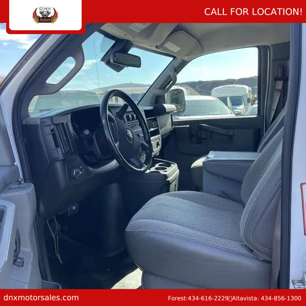 Used 2021 Chevrolet Express 2500 w/ Driver Convenience Package image 7