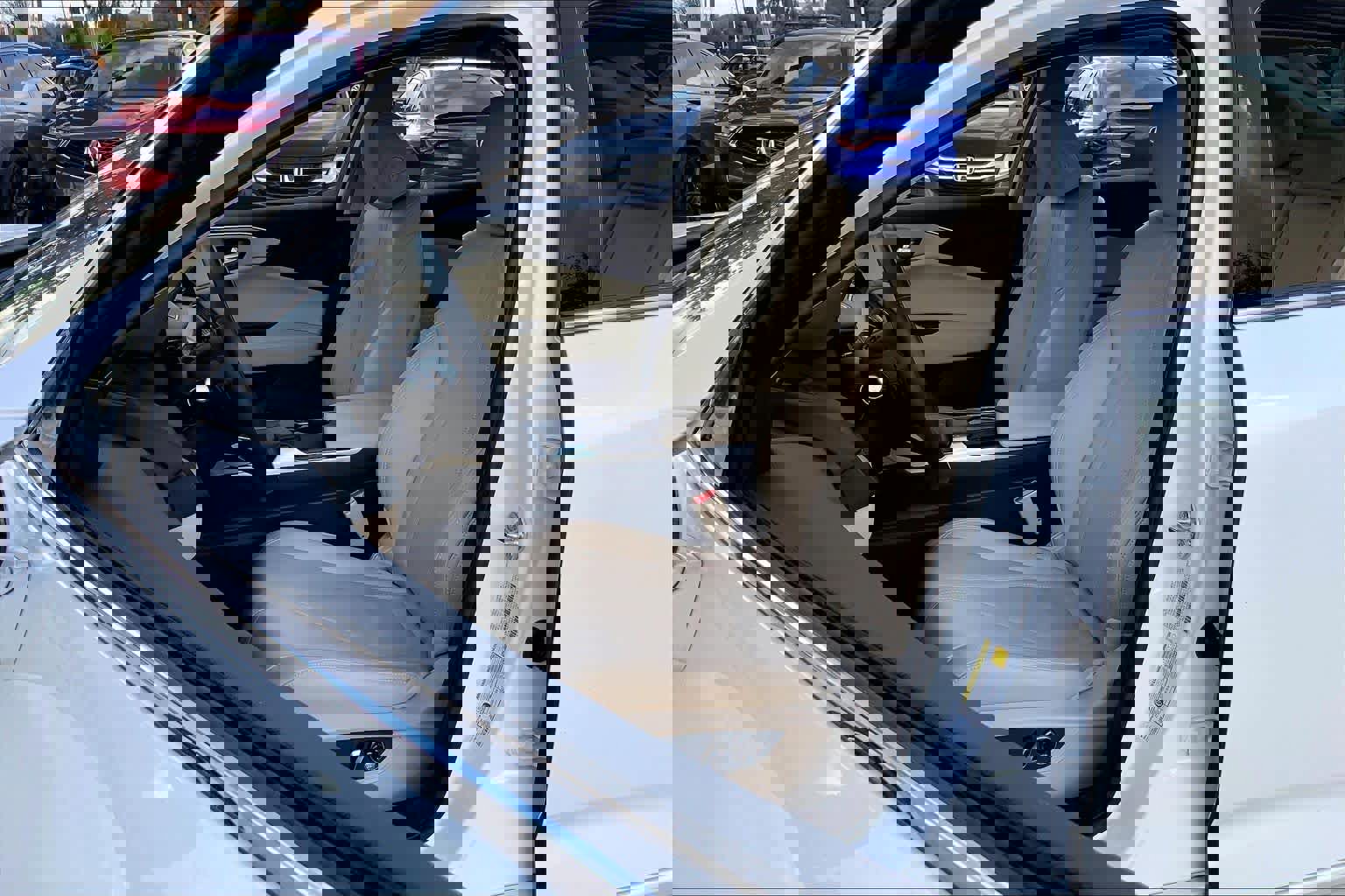 Used 2025 Acura TLX w/ Technology Package image 7