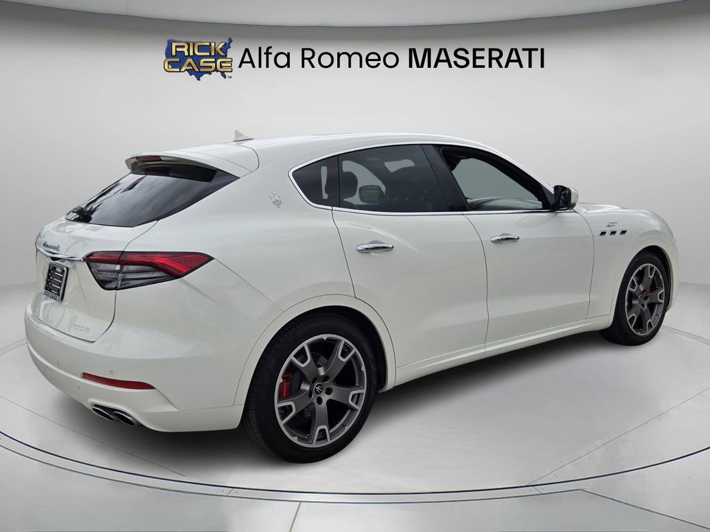 Used 2023 Maserati Levante GT image 6