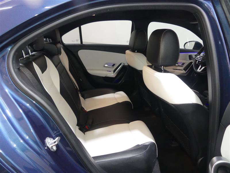 Used 2021 Mercedes-Benz A 220 4MATIC image 29