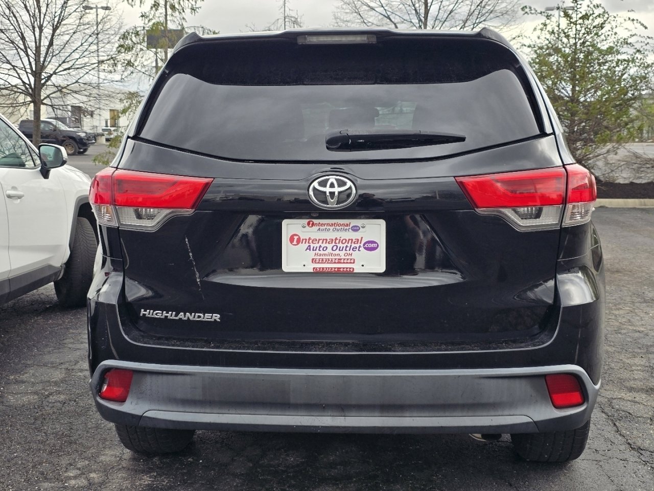 Used 2019 Toyota Highlander LE image 6