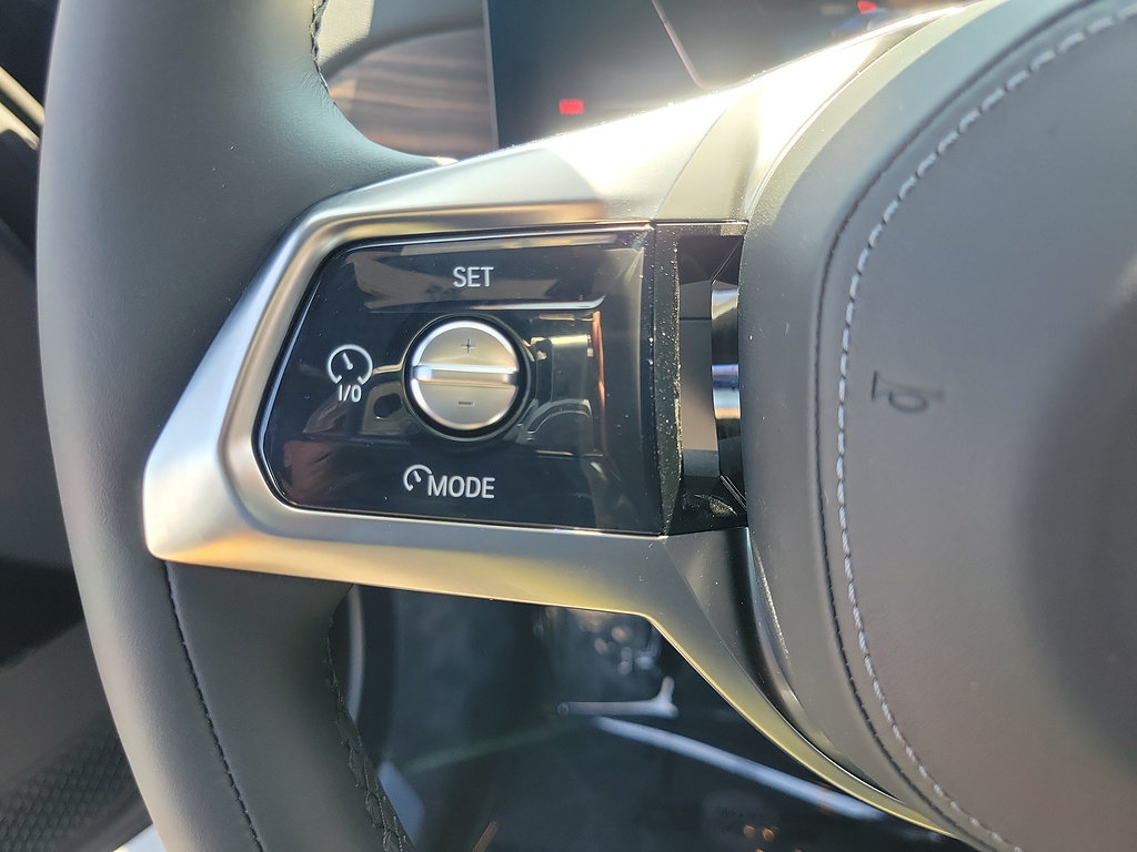 New 2026 BMW i7 M70 RWD image 25