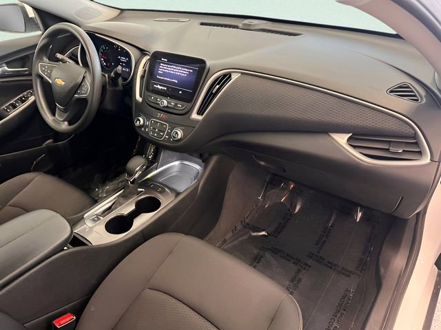 Used 2024 Chevrolet Malibu LT image 14