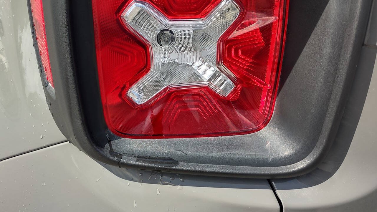 Used 2020 Jeep Renegade Sport w/ Sport Appearance Group FWD image 38