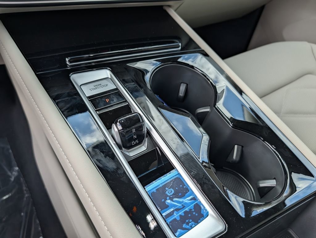 New 2026 Volkswagen Atlas SE image 12