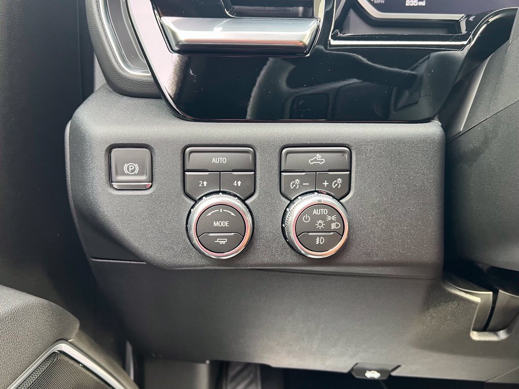 New 2026 GMC Sierra 1500 Elevation AWD/4WD image 25