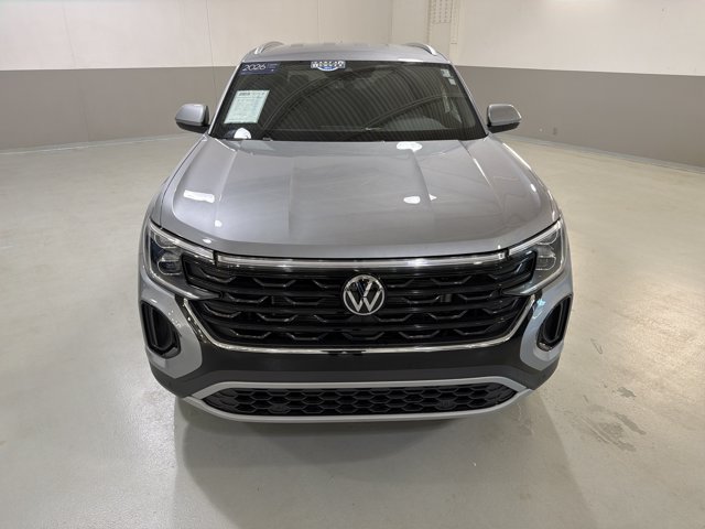 Certified 2026 Volkswagen Atlas Cross Sport SE AWD/4WD image 3