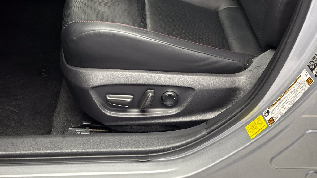 Certified 2023 Toyota Prius Prime FWD image 13