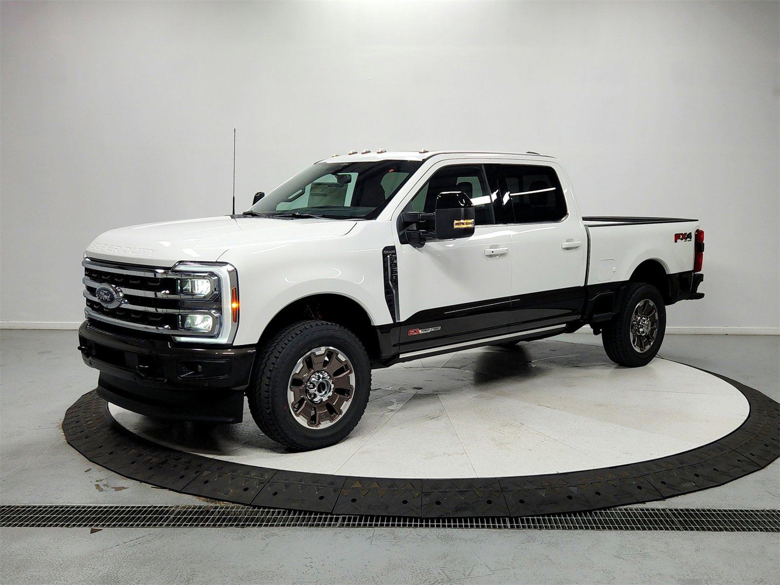 New 2025 Ford F350 King Ranch image 3