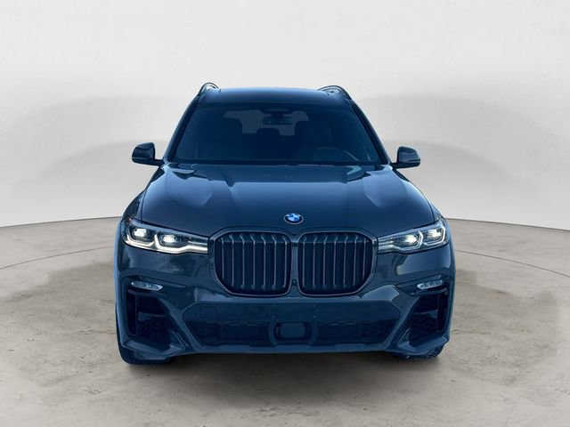 Used 2022 BMW X7 M50i w/ Dynamic Handling Package image 8