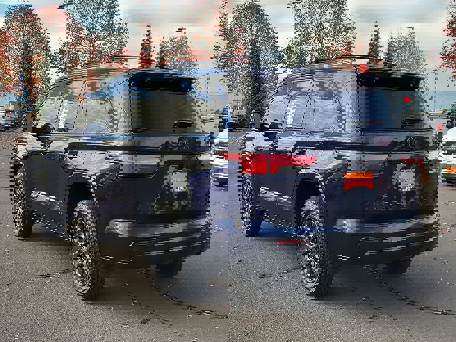 Used 2025 Toyota Sequoia Platinum image 12