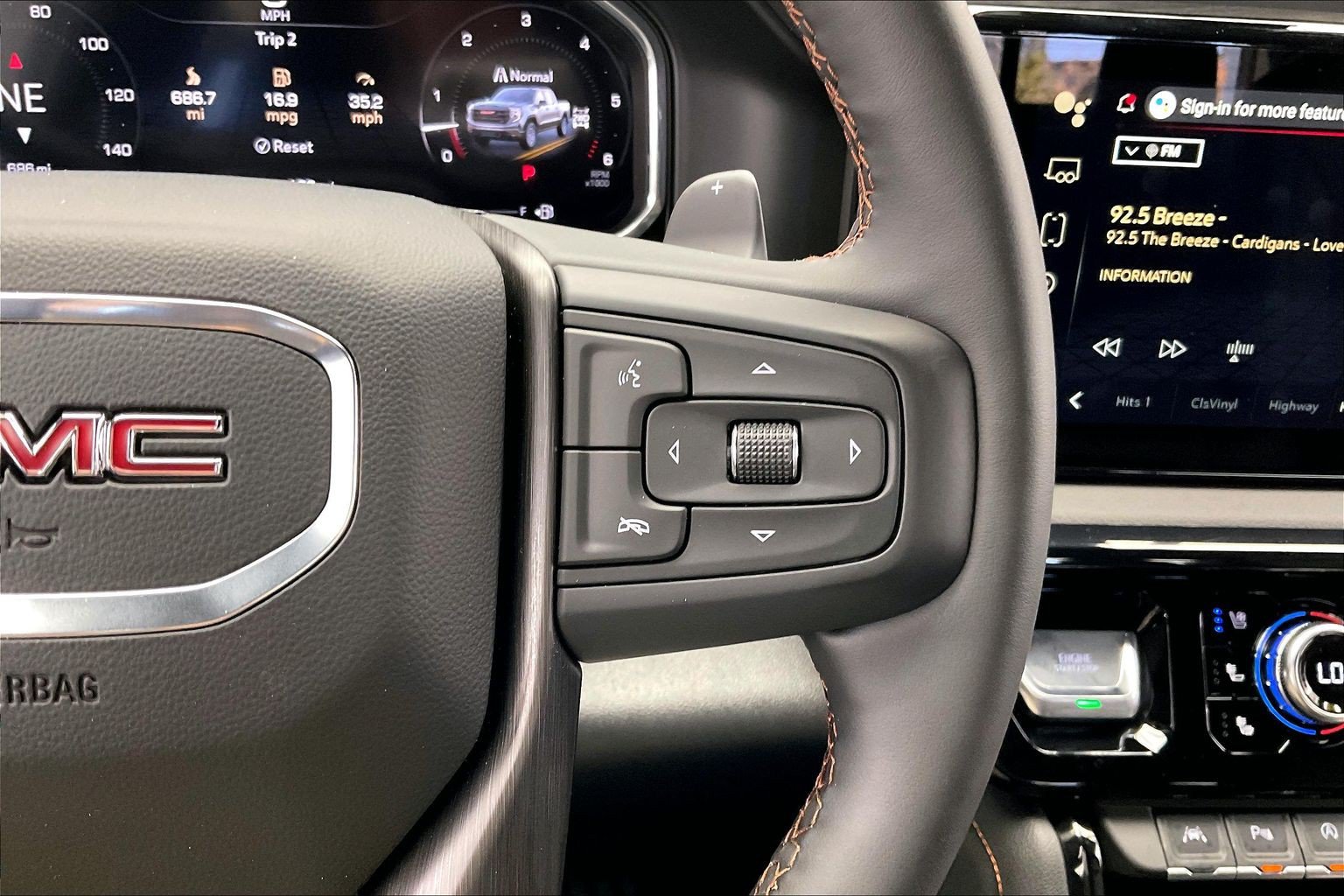 Used 2026 GMC Sierra 1500 AT4 w/ AT4 Premium Package AWD/4WD image 21