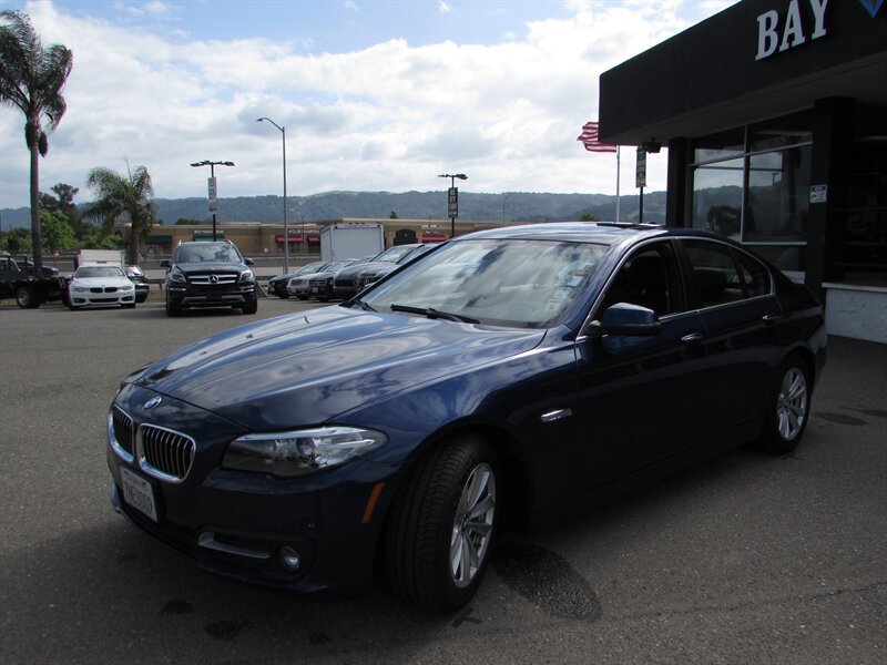 Used 2015 BMW 528i Sedan RWD image 4