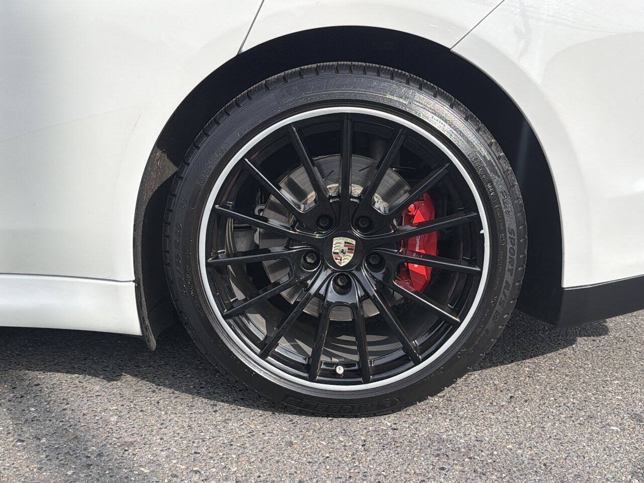 Used 2013 Porsche Panamera GTS AWD/4WD image 4
