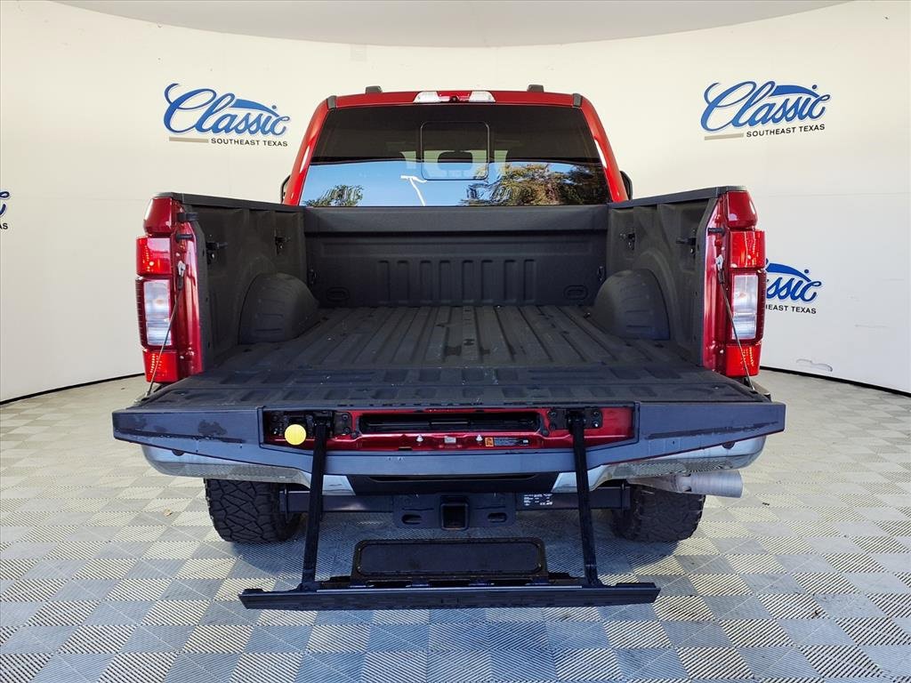Used 2022 Ford F250 Lariat w/ Lariat Ultimate Package image 5