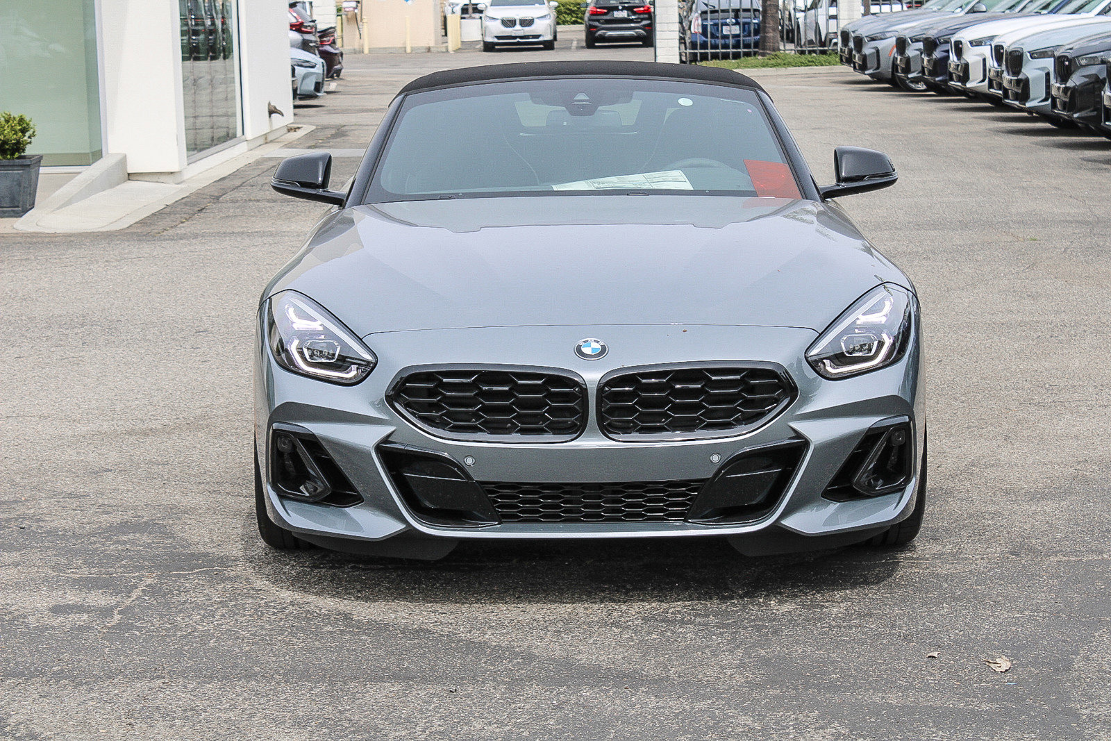 New 2026 BMW Z4 sDrive30i w/ Shadowloine Package image 2