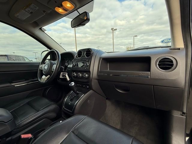 Used 2012 Jeep Compass Limited w/ Sun/Sound Group image 16