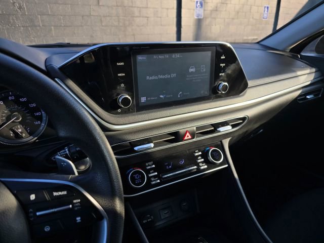 Used 2022 Hyundai Sonata Blue image 25