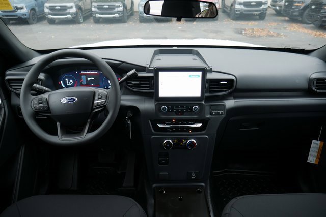 New 2026 Ford Explorer 4WD Police Interceptor image 4