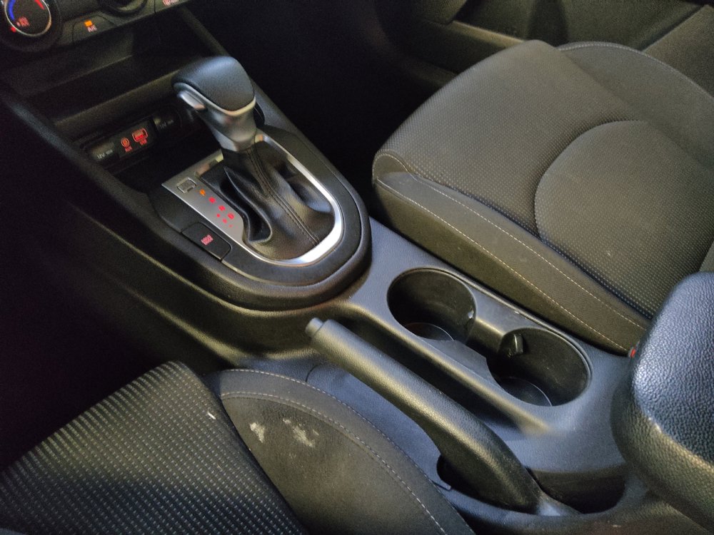 Used 2021 Kia Forte LXS FWD image 26