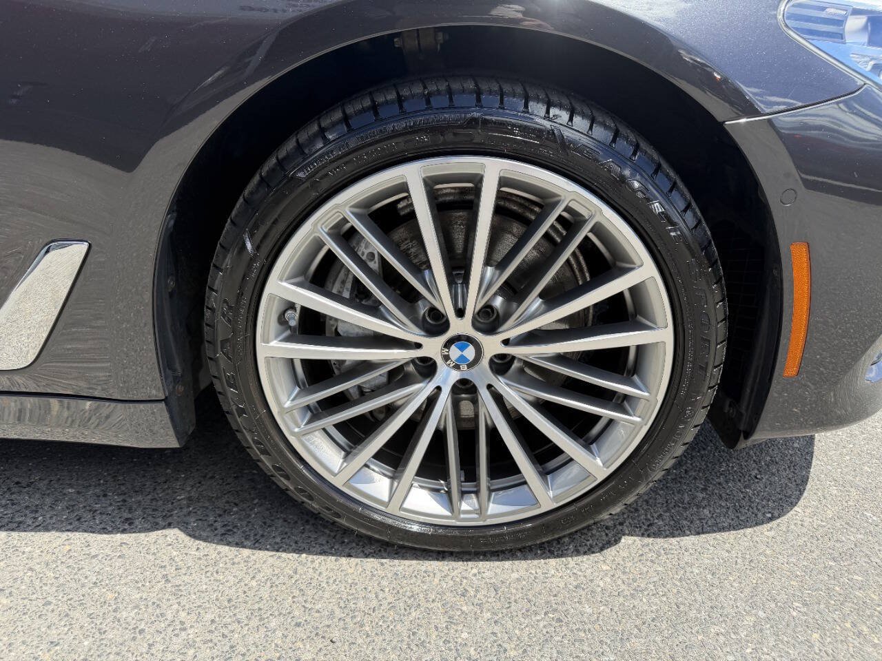 Used 2020 BMW 540i xDrive AWD/4WD image 14