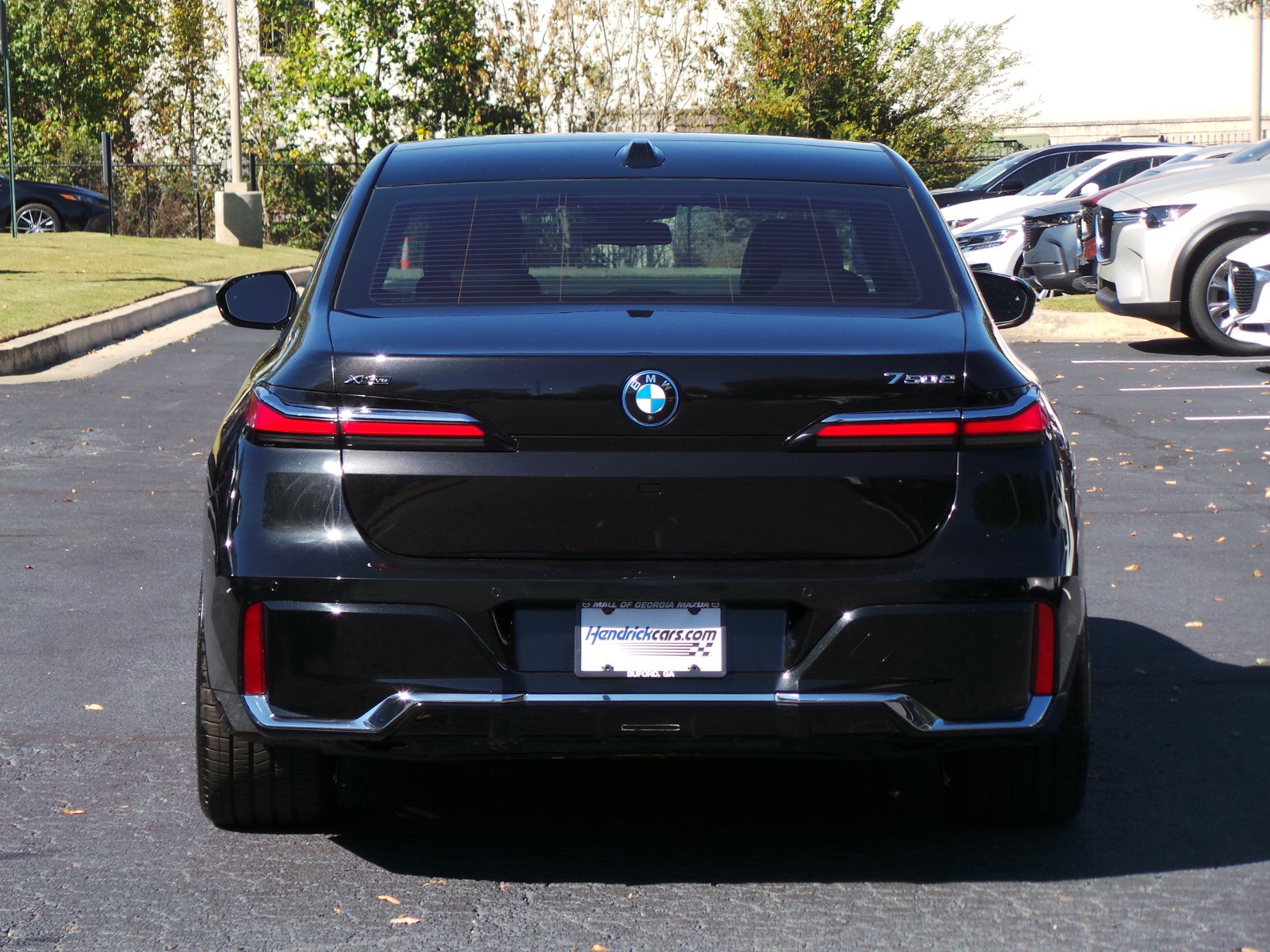 Used 2024 BMW 750e xDrive w/ Executive Package AWD/4WD image 26