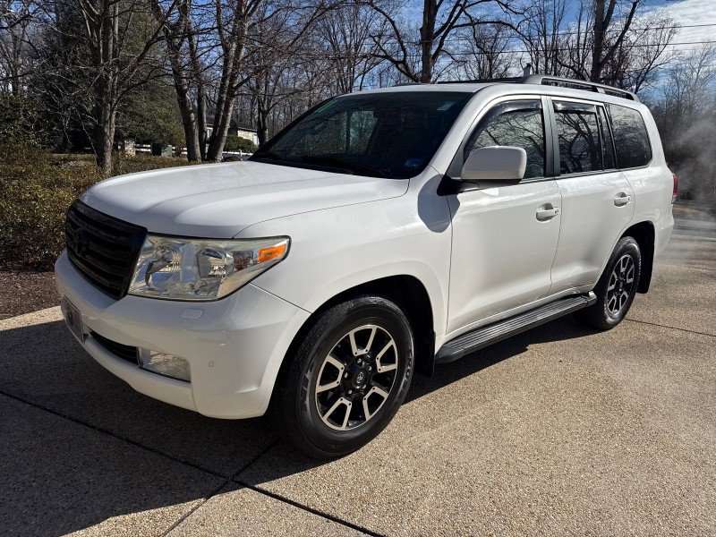Used 2011 Toyota Land Cruiser 4WD image 3