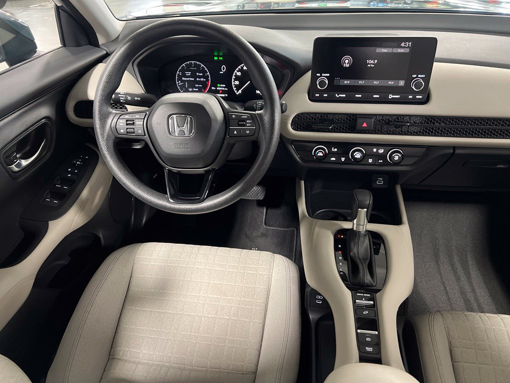 Used 2025 Honda HR-V LX image 29