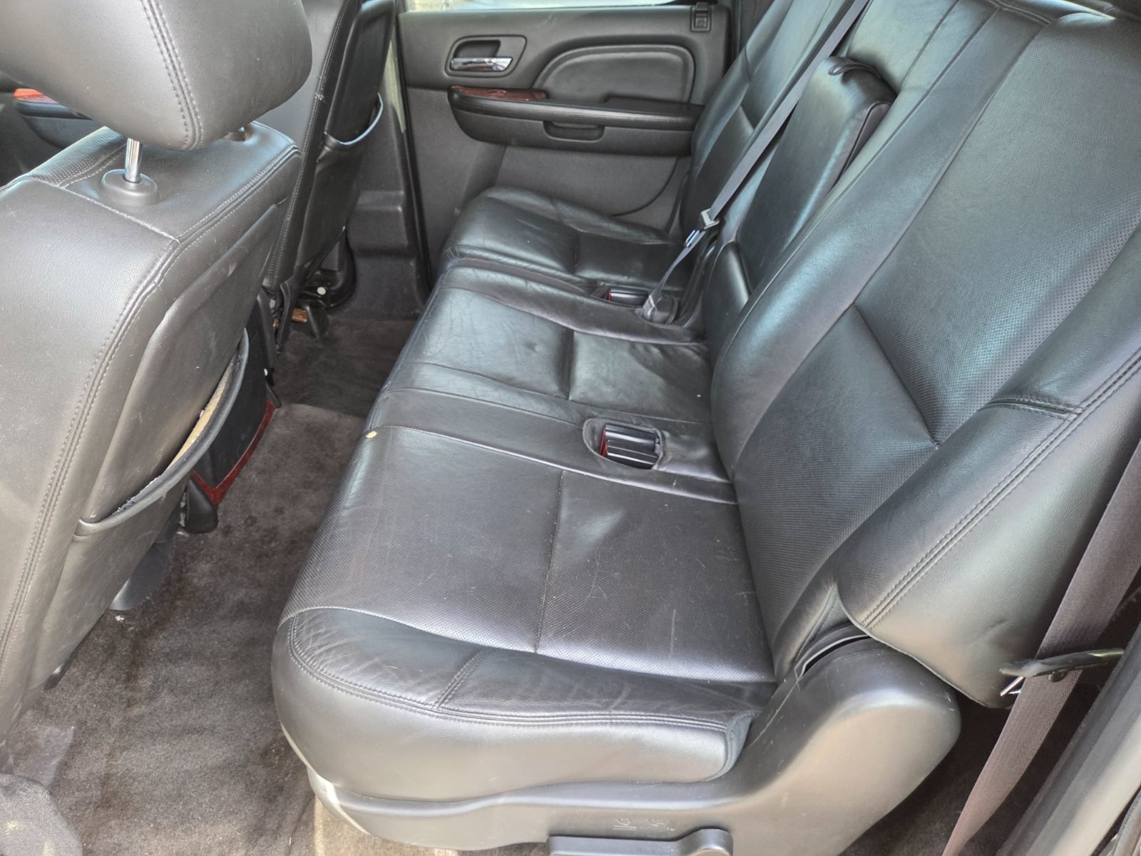 Used 2013 Cadillac Escalade ESV Premium RWD image 8