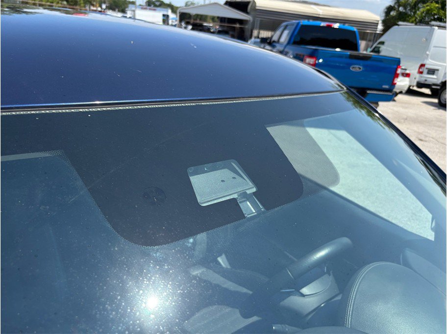 Used 2020 Mitsubishi Outlander SE FWD image 12