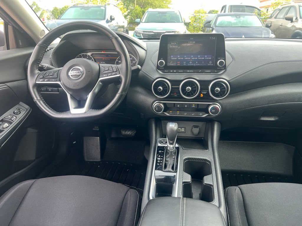 Certified 2022 Nissan Sentra SV FWD image 16