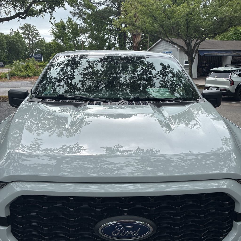 Used 2021 Ford F150 XL w/ STX Appearance Package AWD/4WD image 9