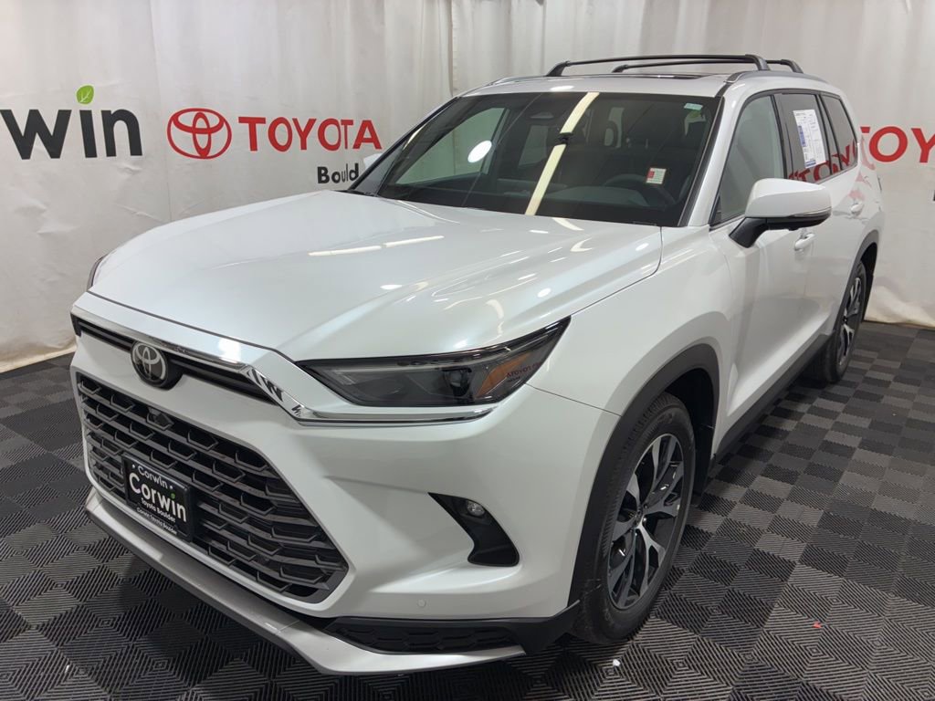 Used 2026 Toyota Grand Highlander AWD Hybrid image 3