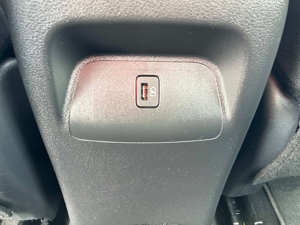 Certified 2023 Nissan Sentra SR w/ Electronics Package FWD image 15