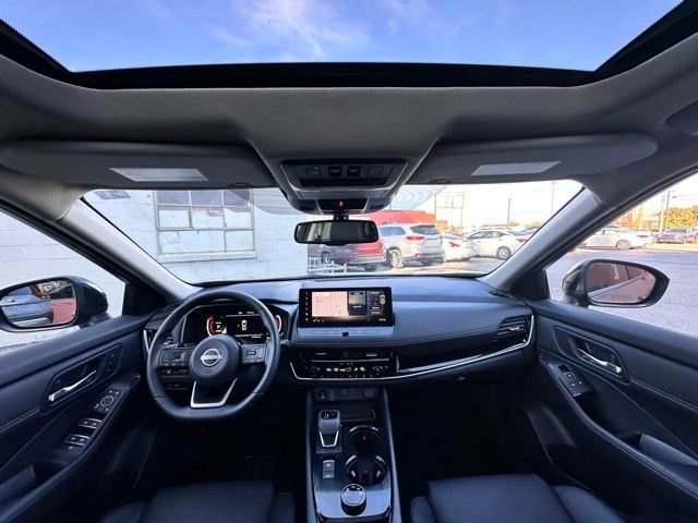 Certified 2024 Nissan Rogue SL w/ SL Premium Package image 33