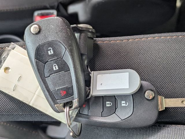 Used 2020 Chevrolet Trax LS FWD image 30