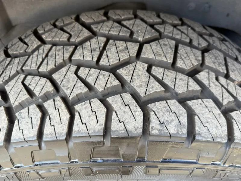 Used 2015 Cadillac Escalade Premium AWD/4WD image 16