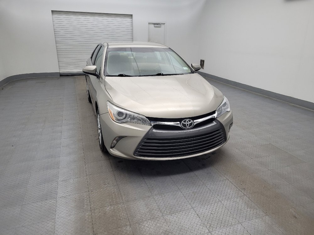 Used 2017 Toyota Camry LE image 14
