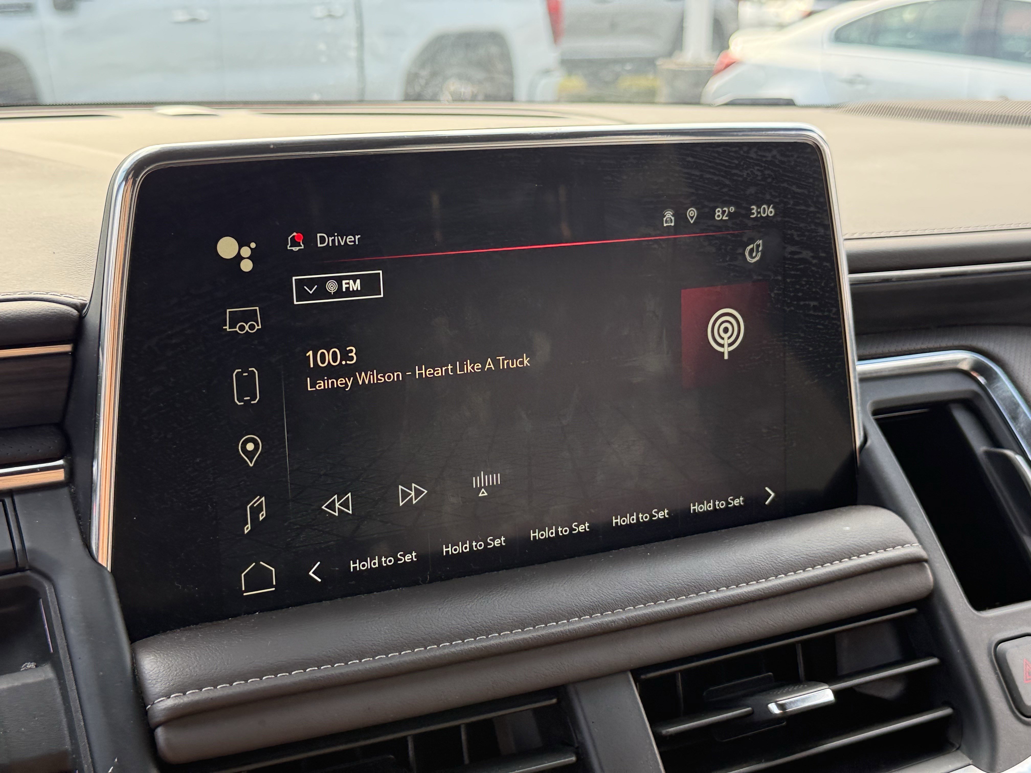 Used 2024 GMC Yukon SLT image 20